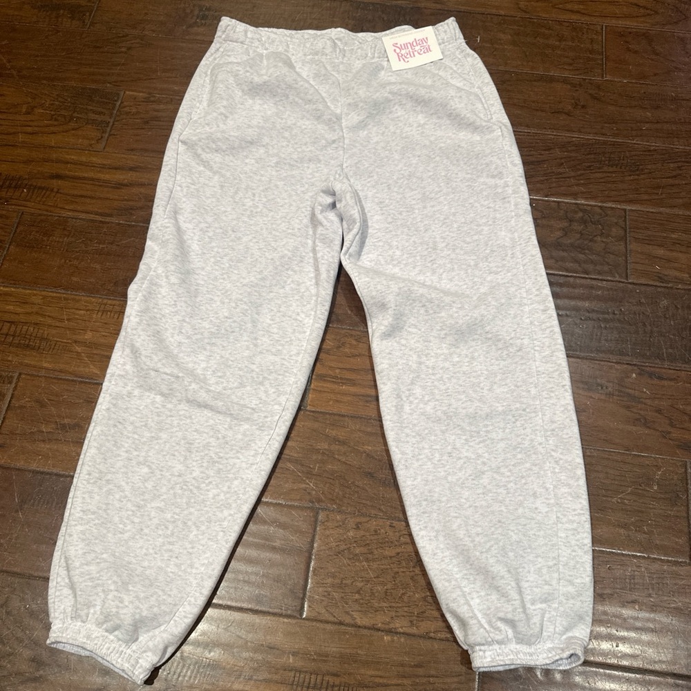 Sunday retreat‎ Women's Gray Joggers NWT size XL